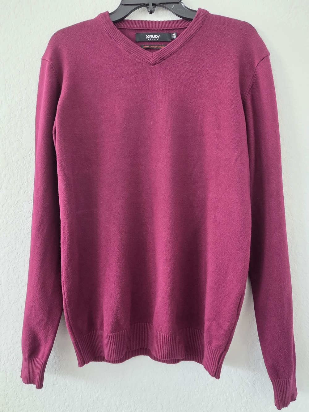 XRAY JEANS Men's V-Neck Sweaterslim Fit in Berry Red Medium